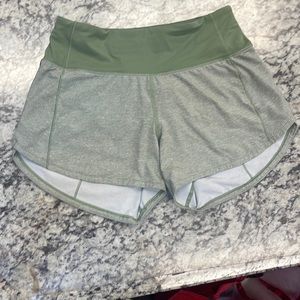 Lululemon Speed up Shorts 2 Tall Creamy Mint